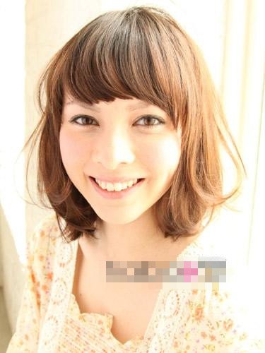 日系中长发变身夏日美少女(组图)